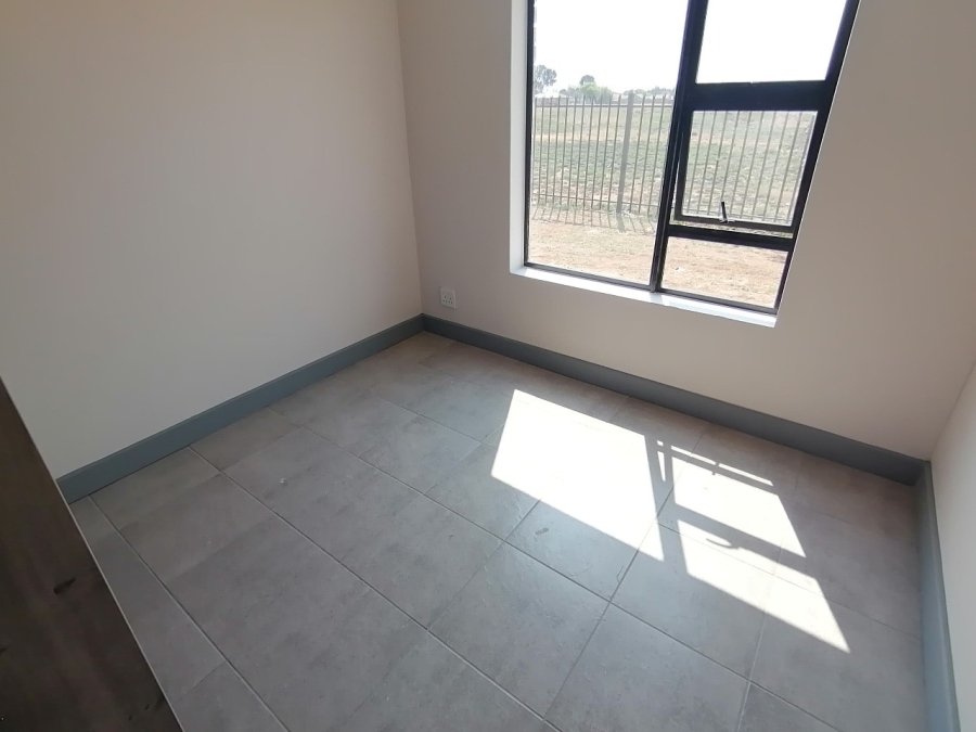 2 Bedroom Property for Sale in Heidedal Free State